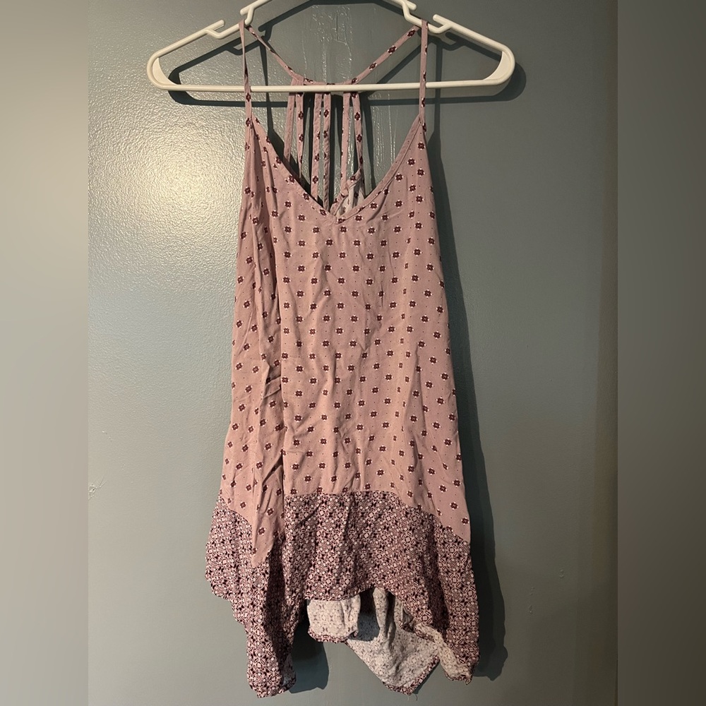 Maurice’s tank top size XL